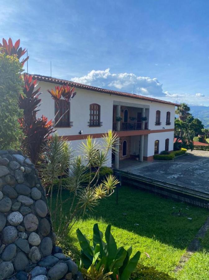 Granja Del Cafe Hotel Y Centro De Convenciones Venecia  Eksteriør billede