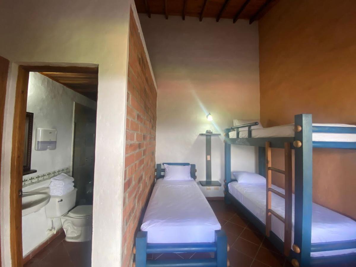 Granja Del Cafe Hotel Y Centro De Convenciones Venecia  Eksteriør billede